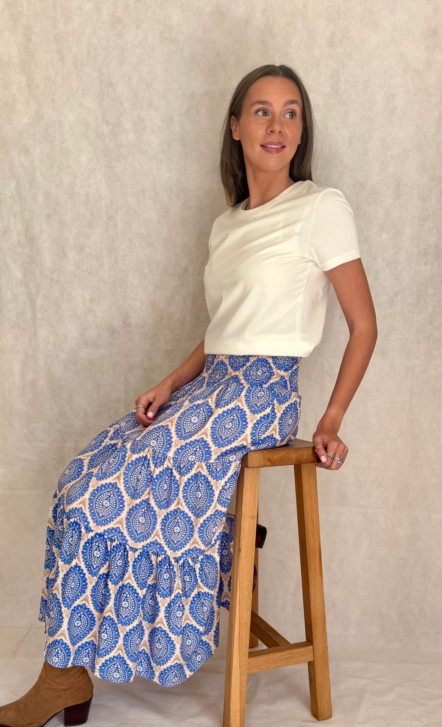 Lapis Skirt