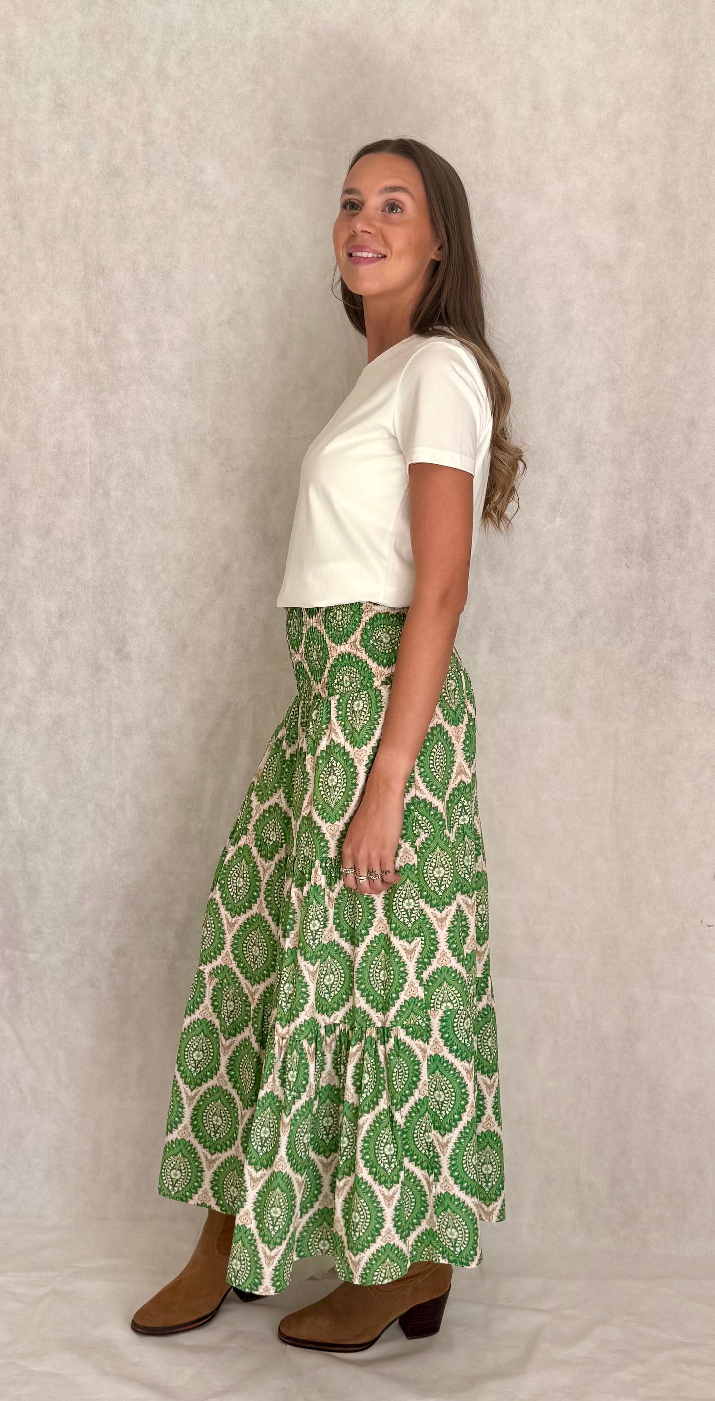 Lapis Skirt