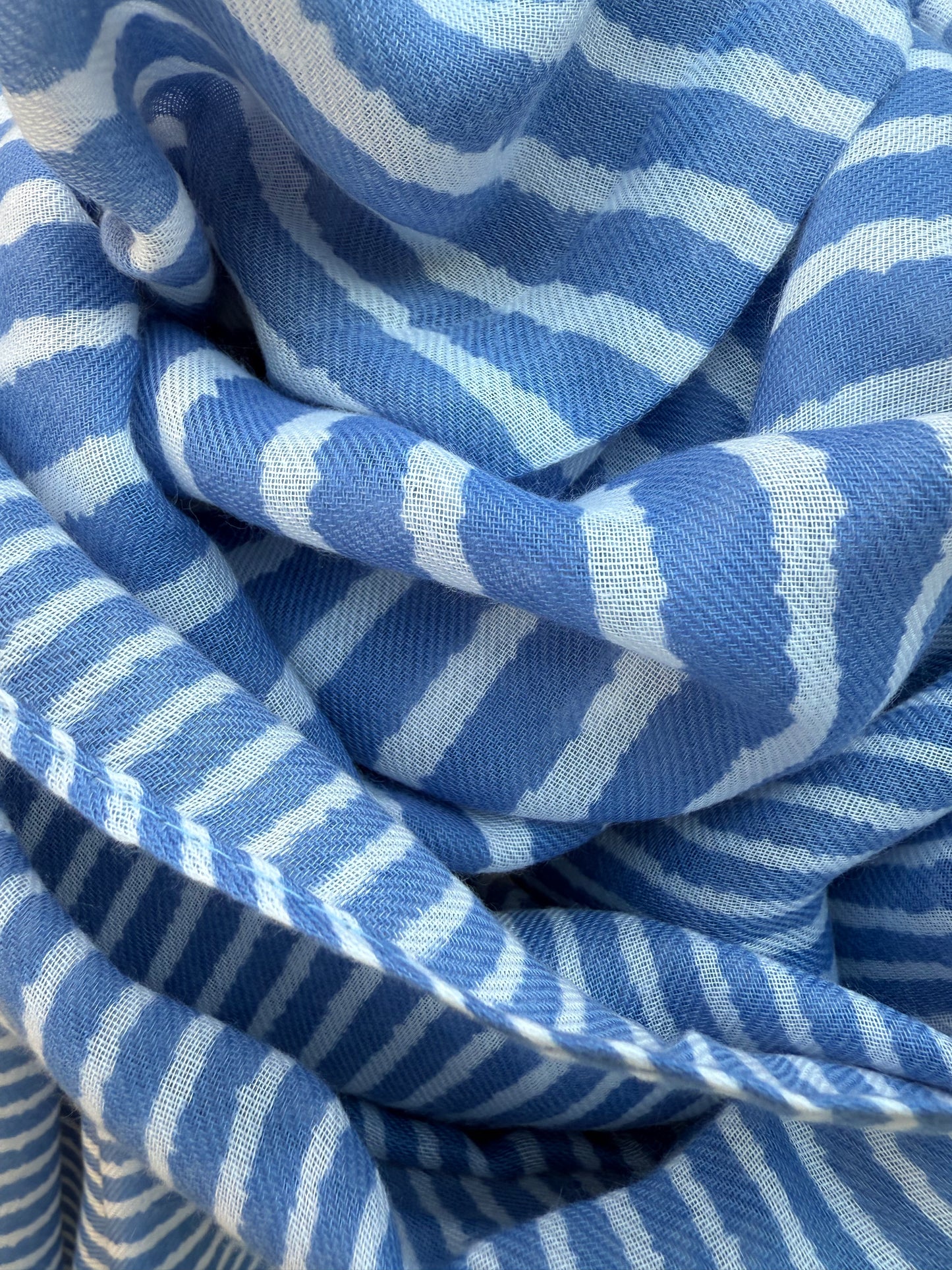 Annecy Scarf