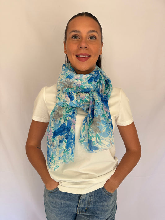 Lyon Scarf