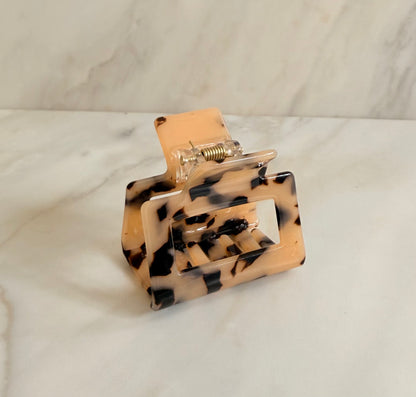 Mini Square Hair Claw Cream Tortoiseshell