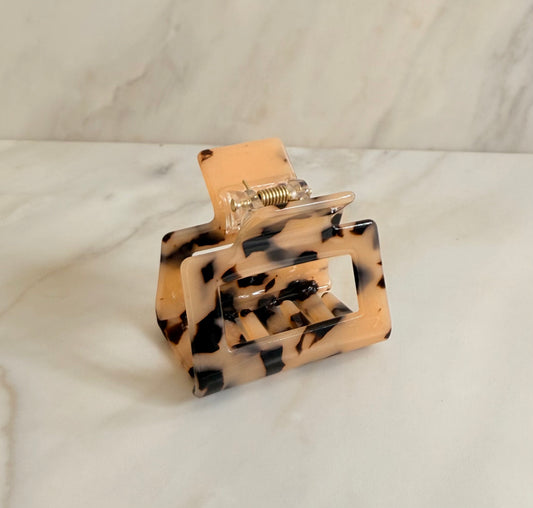 Mini Square Hair Claw Cream Tortoiseshell
