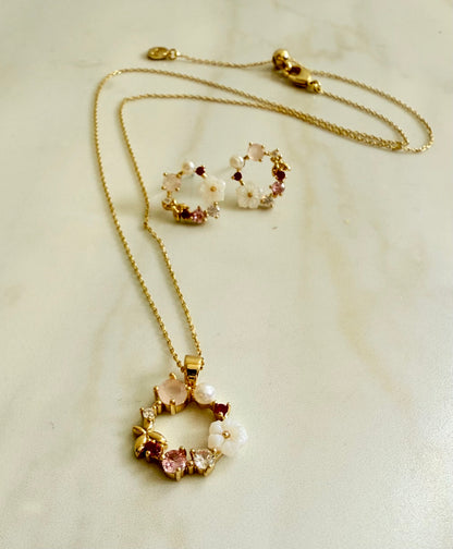 Golden shell and crystal wreath earrings