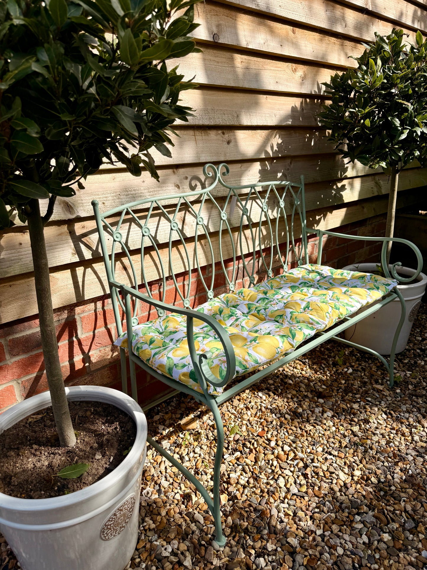 BENCH SEATPAD (LEMON)