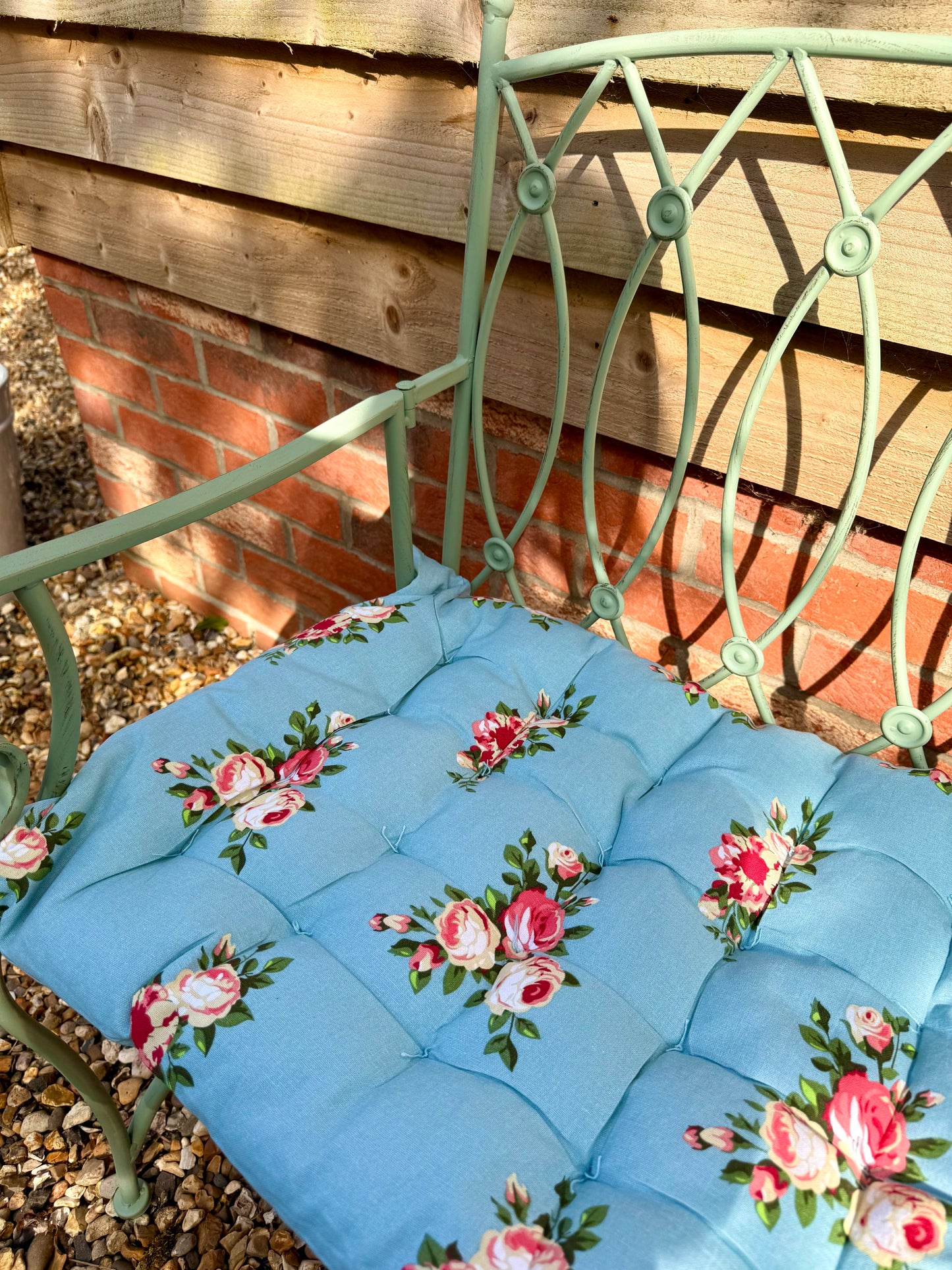 BENCH SEATPAD (BLUE FLORAL)