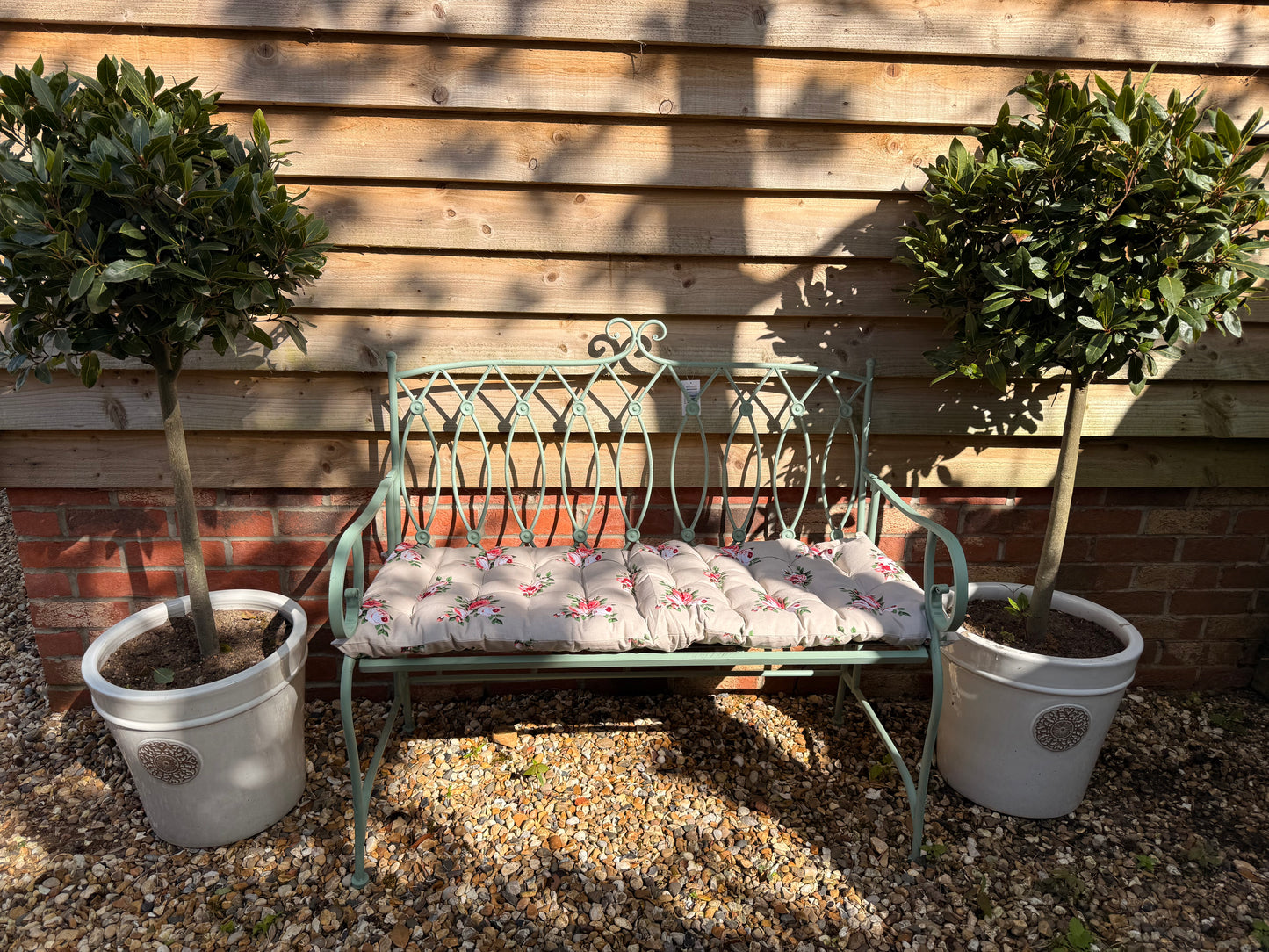 BENCH SEATPAD (STONE FLORAL)